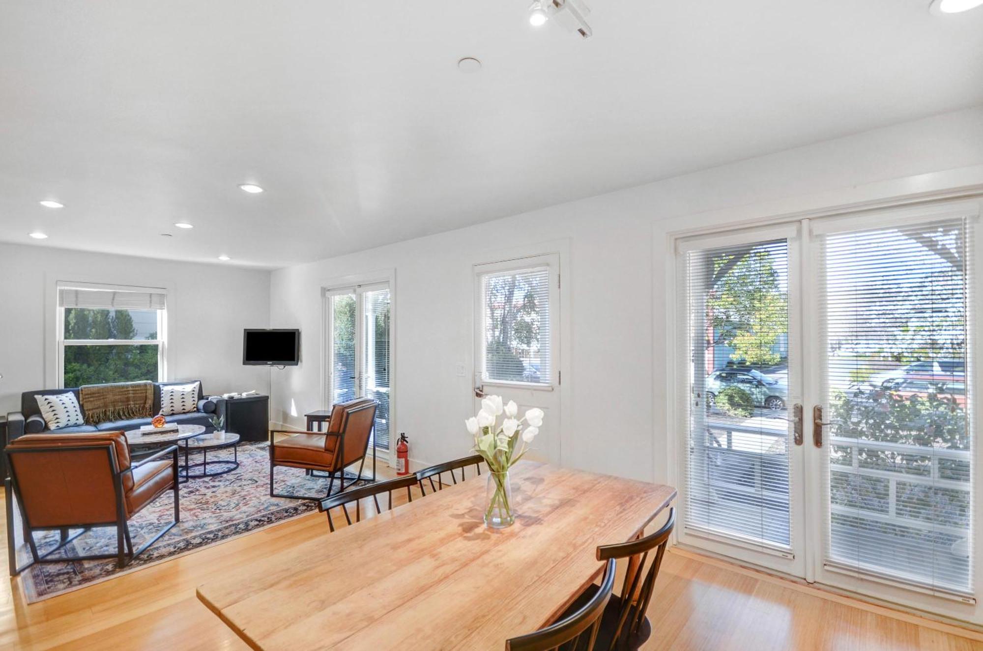 Auberge Sonoma North Suite - Includes Wine Tasting Passport エクステリア 写真